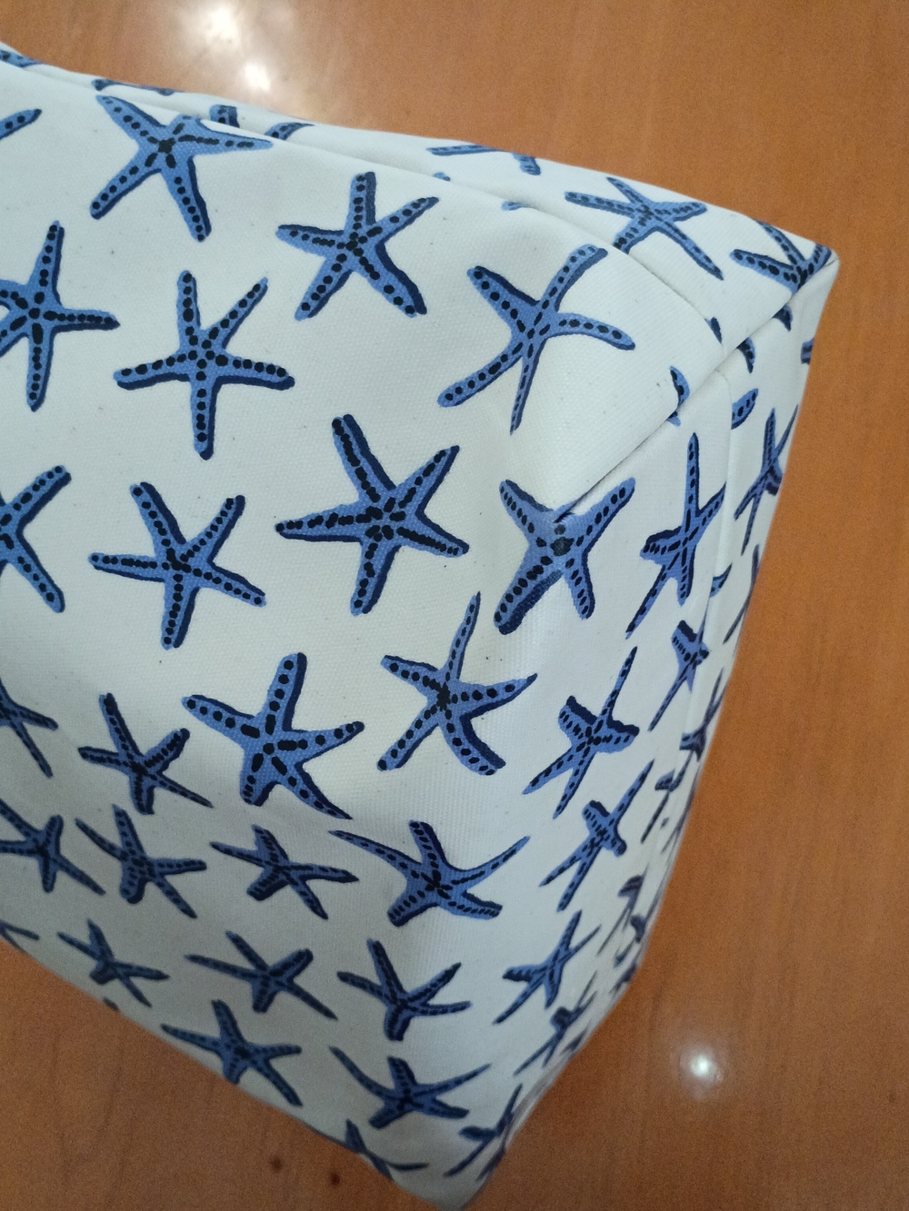 kate spade Dancing Starfish Bon Shopper Canvas Tote - Picture 11 of 12